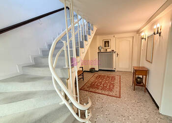 60372379c - Attribut alt par défaut.