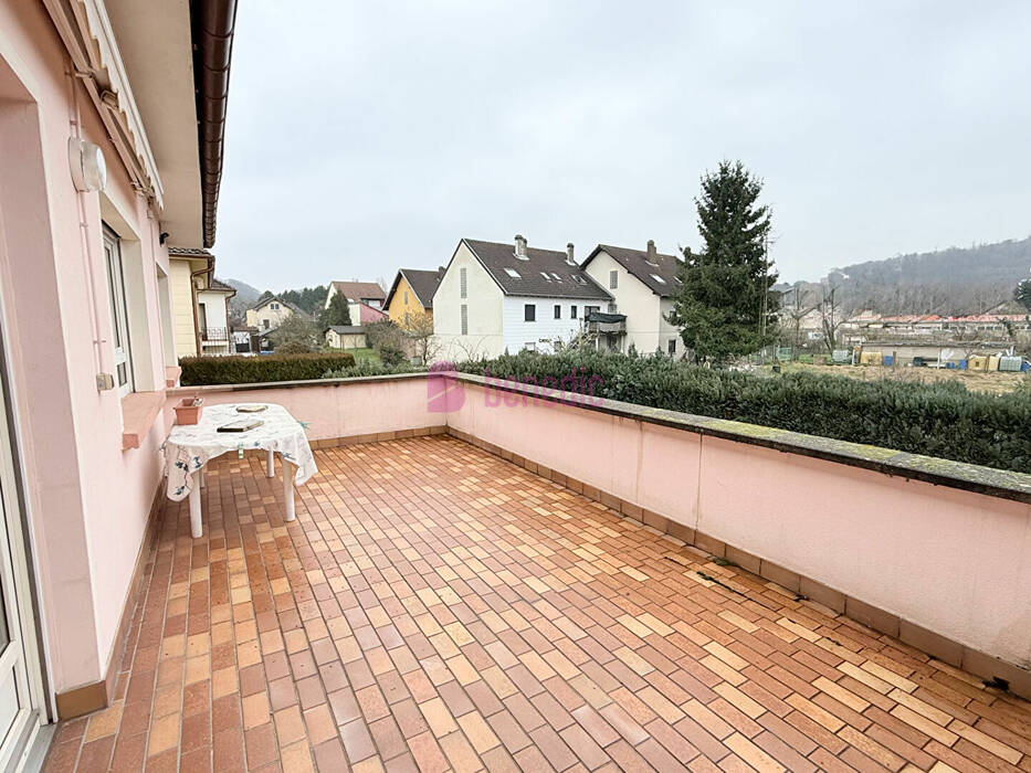 60372379f - Attribut alt par défaut.