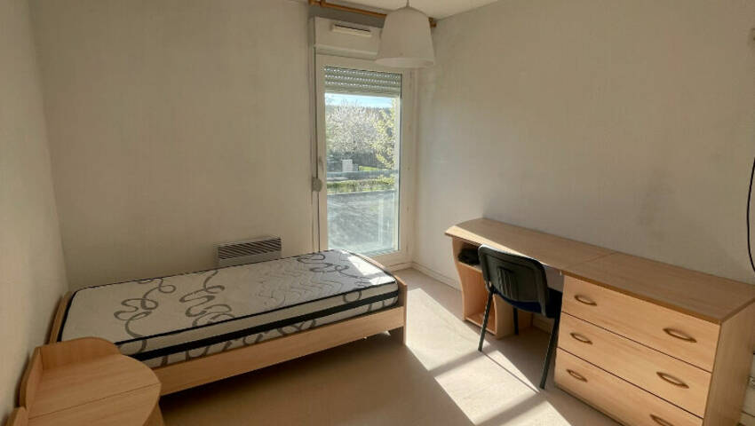 60372205c - Attribut alt par défaut.