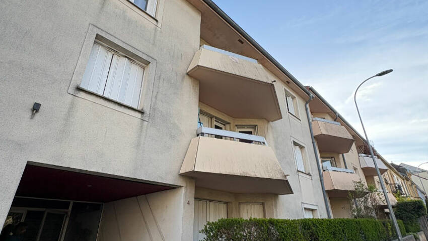 60372102c - Attribut alt par défaut.