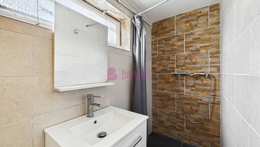 59071991l - Attribut alt par défaut.