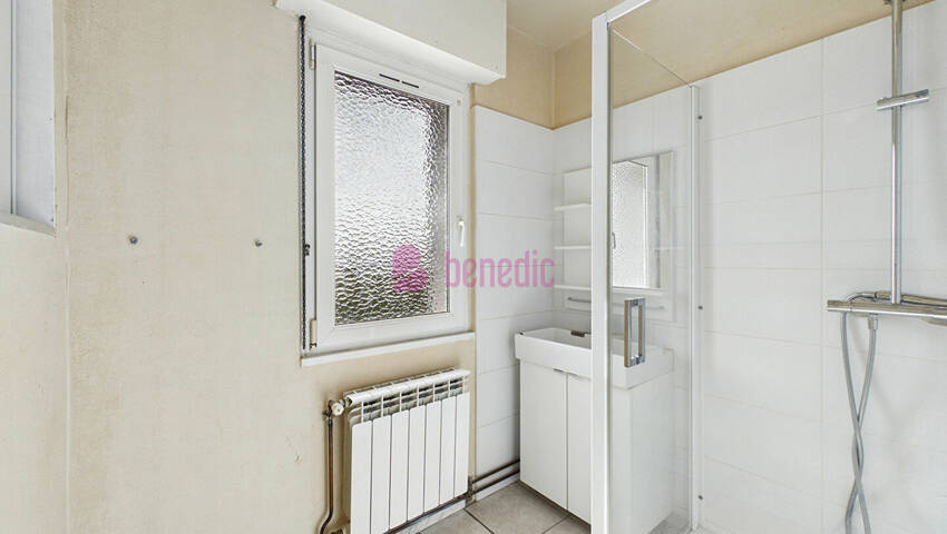 59071991r - Attribut alt par défaut.