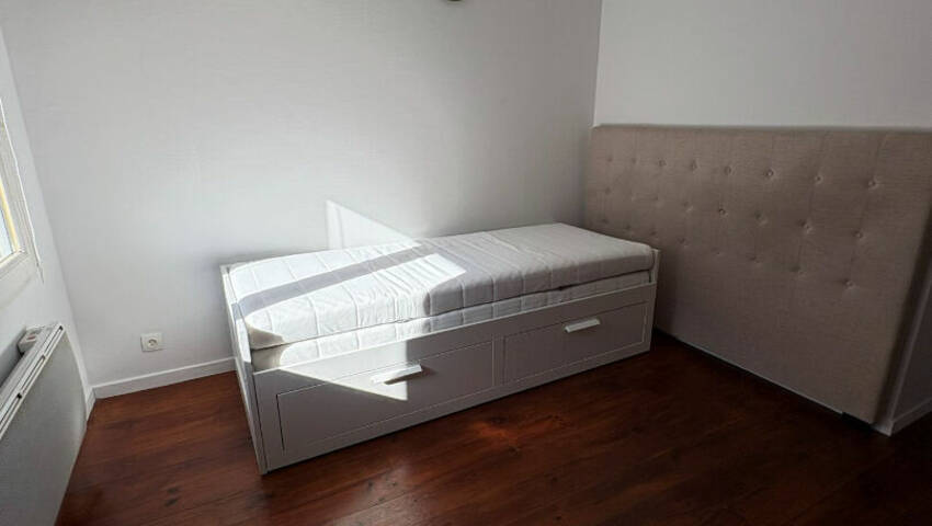 60036956e - Attribut alt par défaut.