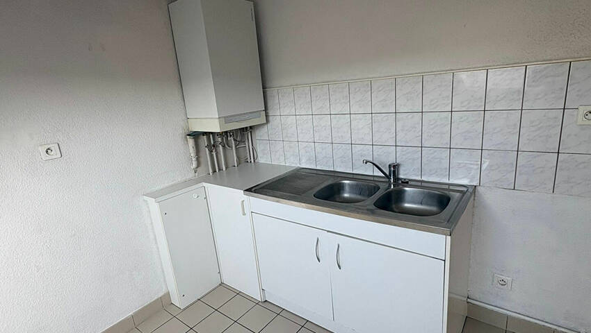 60397695c - Attribut alt par défaut.