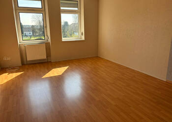 60224641b - Attribut alt par défaut.