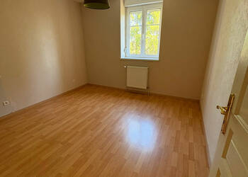 60224641c - Attribut alt par défaut.