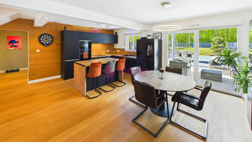 60294979k - Attribut alt par défaut.