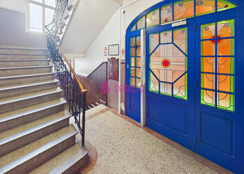 60291944b - Attribut alt par défaut.