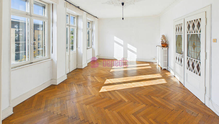 60291944e - Attribut alt par défaut.