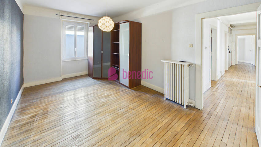 60291944m - Attribut alt par défaut.