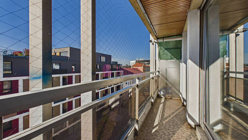 60318222c - Attribut alt par défaut.