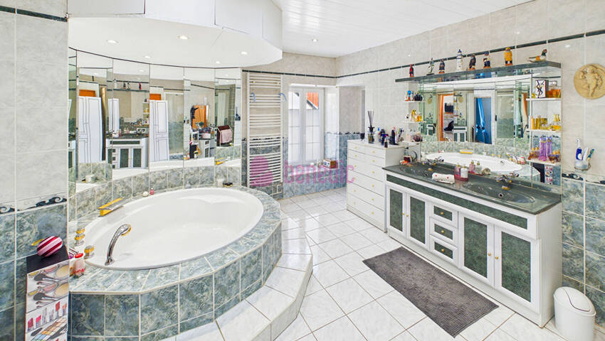 59541973n - Attribut alt par défaut.