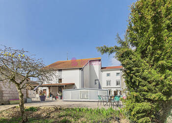 59541973b - Attribut alt par défaut.