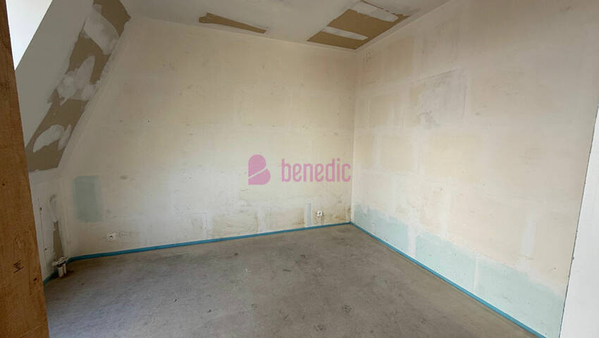 60360750f - Attribut alt par défaut.