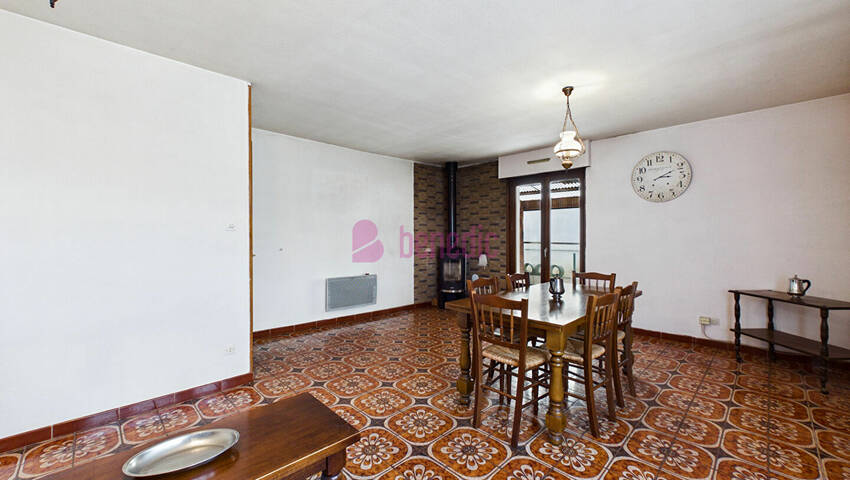 60175735e - Attribut alt par défaut.