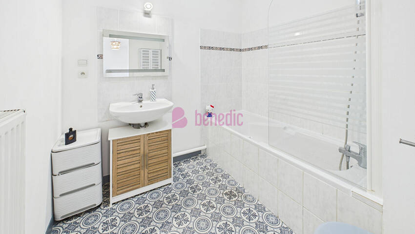 60426781k - Attribut alt par défaut.