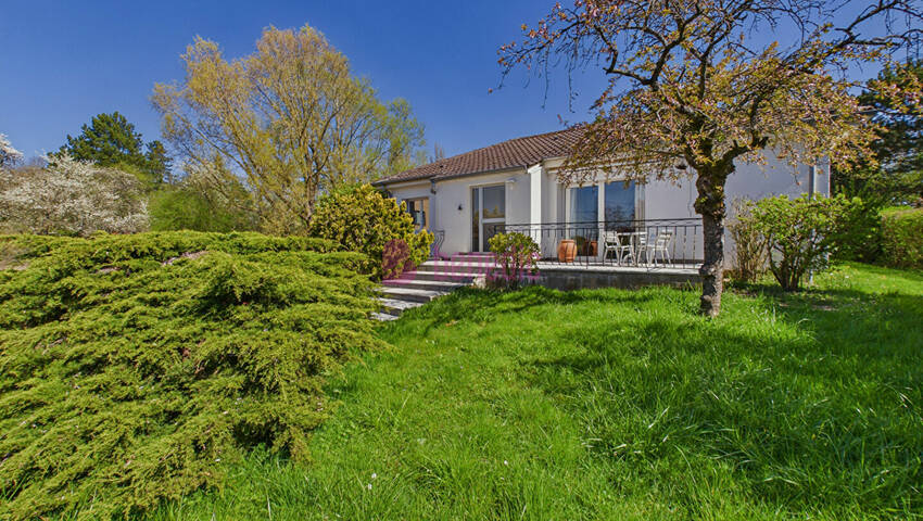 60225125a - Attribut alt par défaut.