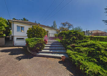 60225125b - Attribut alt par défaut.