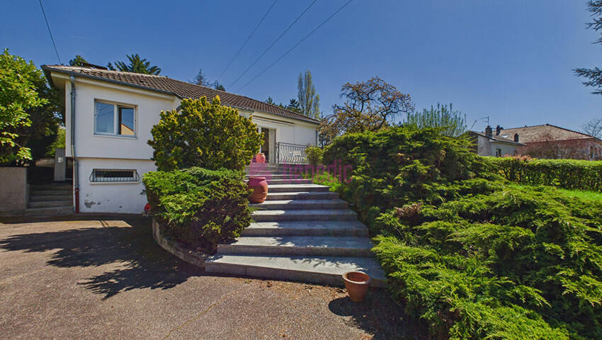 60225125b - Attribut alt par défaut.