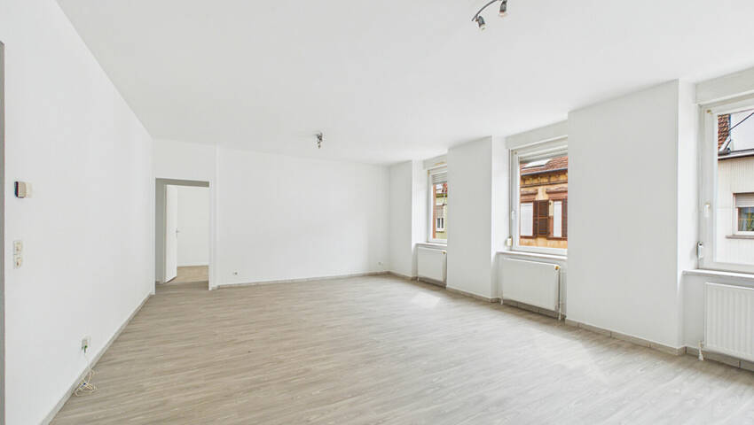 60421999a - Attribut alt par défaut.