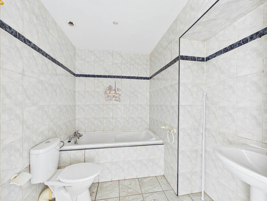 60421999e - Attribut alt par défaut.