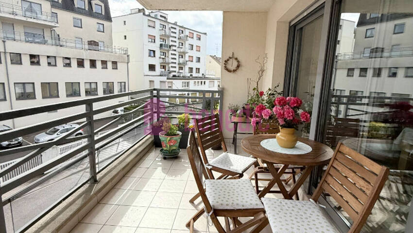 60409418a - Attribut alt par défaut.