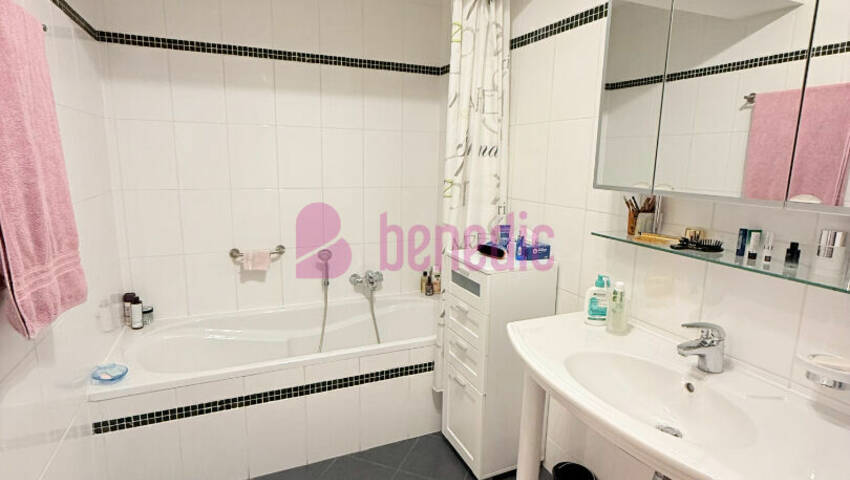 60409418i - Attribut alt par défaut.