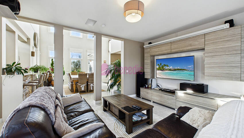 58136533k - Attribut alt par défaut.