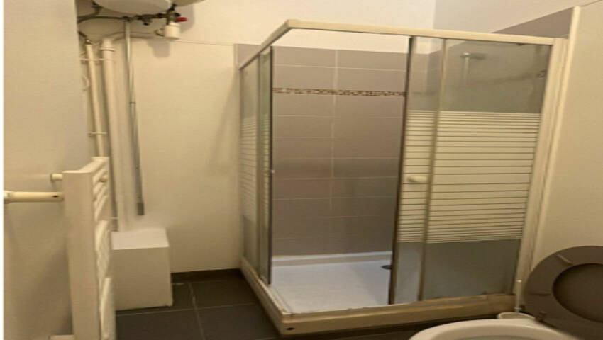 60435068d - Attribut alt par défaut.