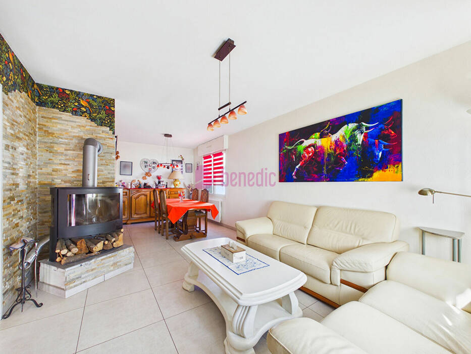 60203951f - Attribut alt par défaut.