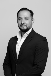 Guillaume cireddu - Attribut alt par défaut.