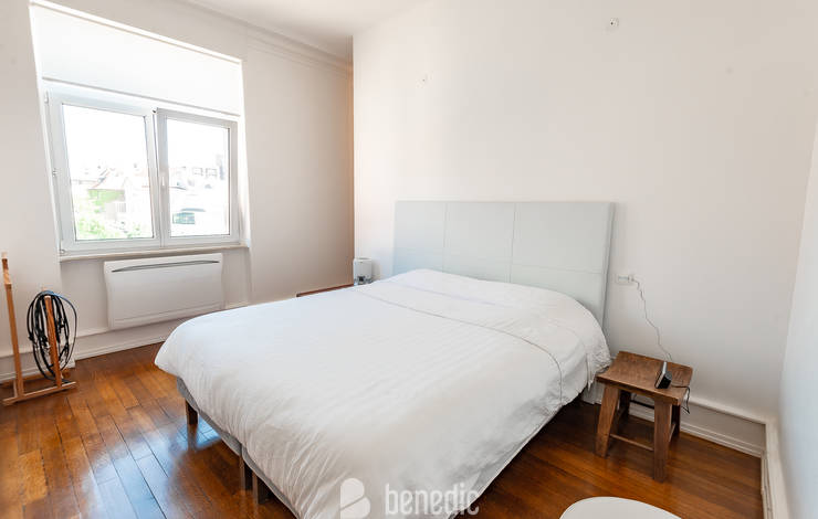 Chambre principale avec dressing - Attribut alt par défaut.