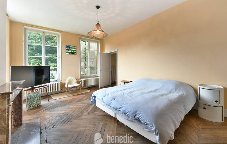 Chambre 8366 - Attribut alt par défaut.
